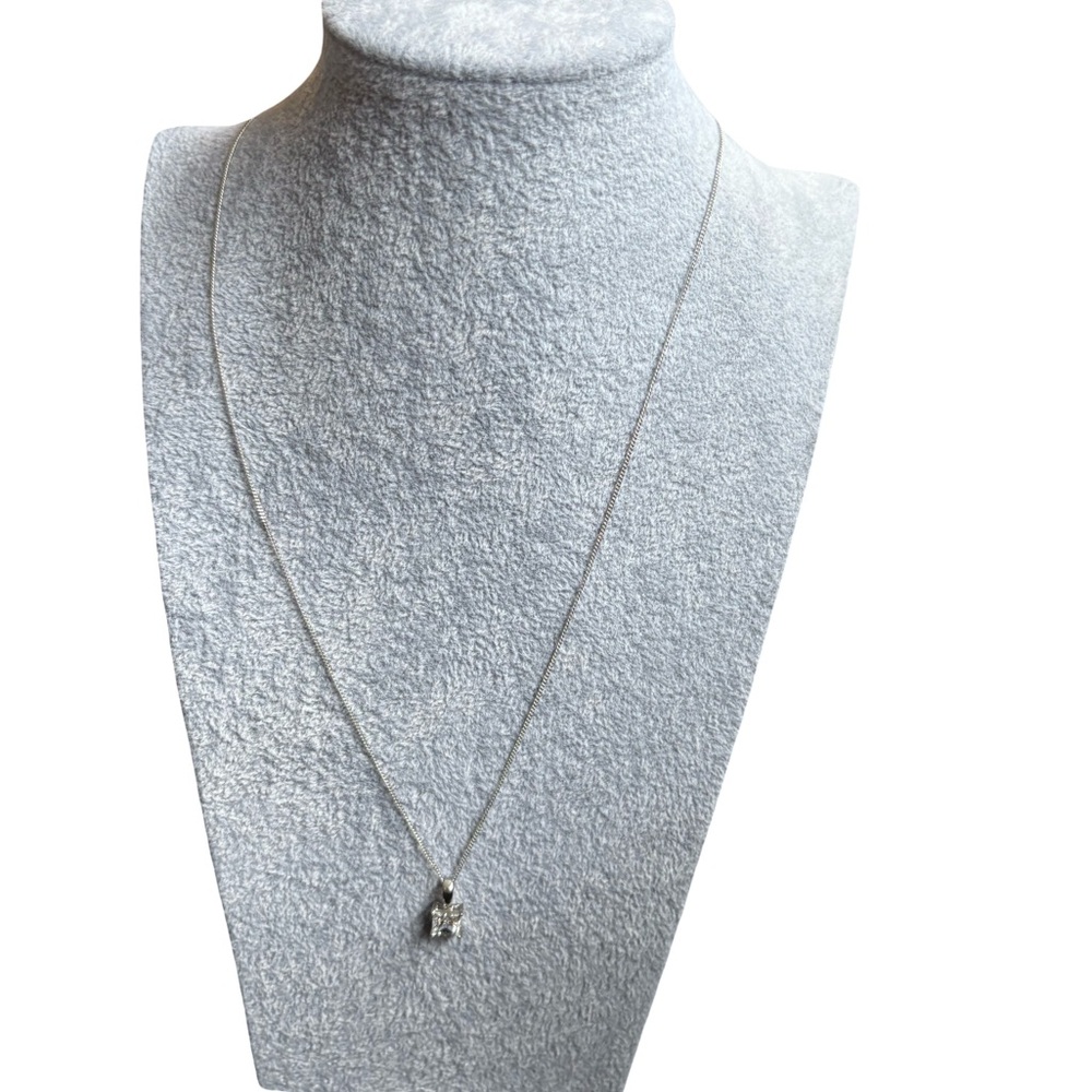 J Francis 925 silver 10 inch chain with Swarovski Zirconia pendant brand new